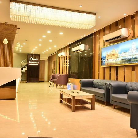 Hotel Oscar Amritszár Kültér fotó