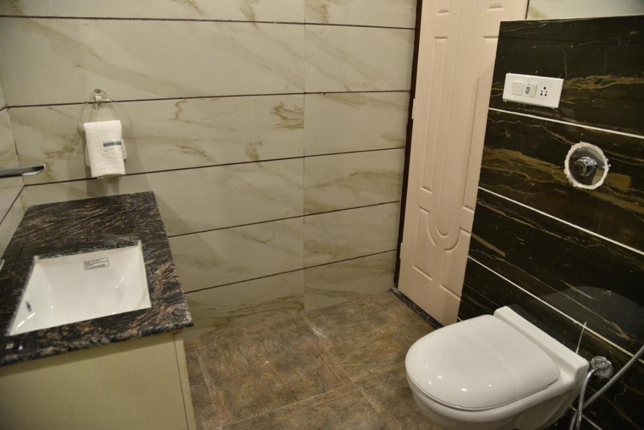Hotel Oscar Amritszár Kültér fotó