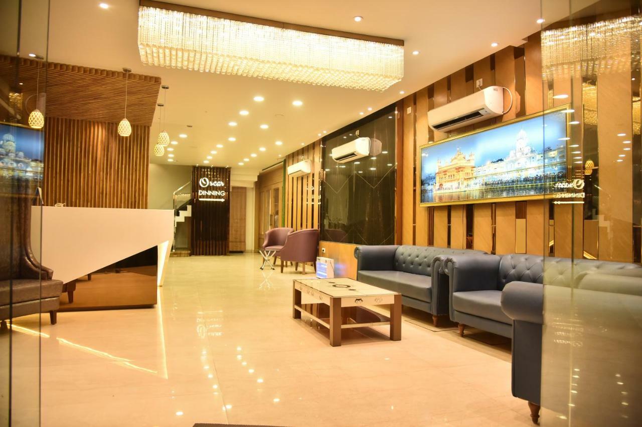 Hotel Oscar Amritszár Kültér fotó