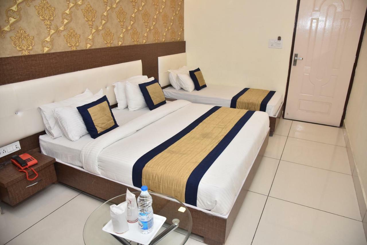Hotel Oscar Amritszár Kültér fotó